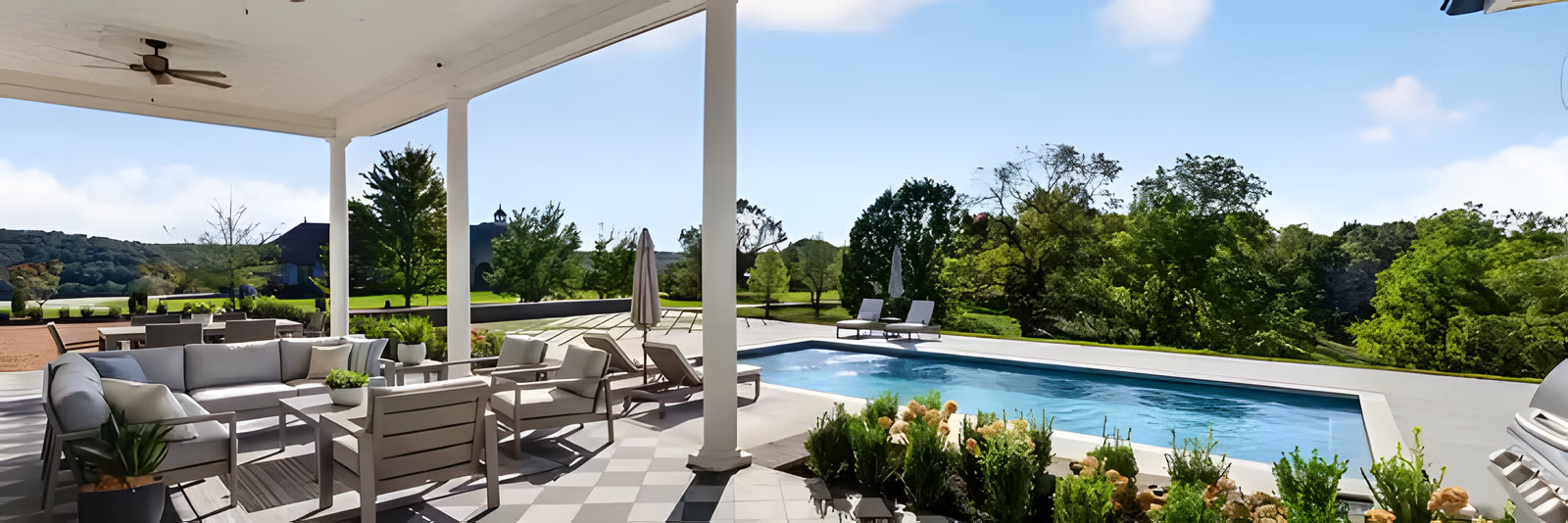 Private pool